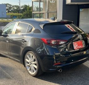 Mazda Axela Sport