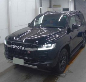 Toyota LC300 GR Sport