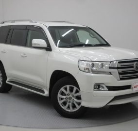 Toyota Landcruiser V8 AX