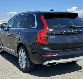 VOLVO XC90 T6