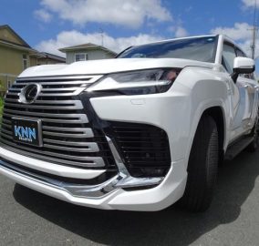 Lexus LX600