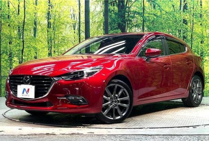 Mazda Axela Sport XDL