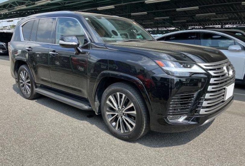 Lexus LX600 2024