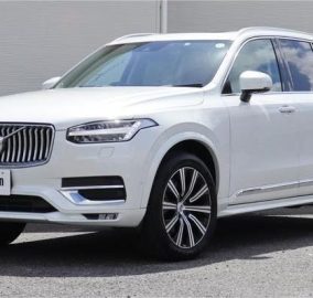 VOLVO XC90 D5