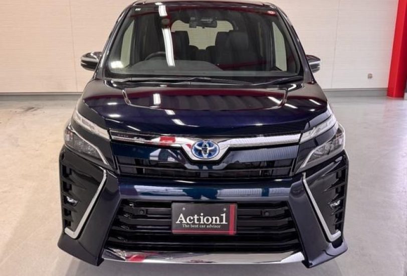 2020 Toyota Voxy Hybrid