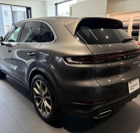 2024 Porsche Cayenne Coupe