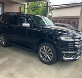 2023 Toyota Land Cruiser ZX 300 Series