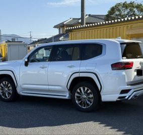 2023 Toyota Land Cruiser ZX 300 Series