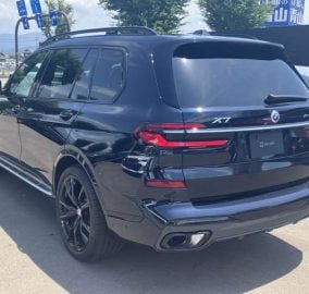 2023 BMW X7 xDrive40d