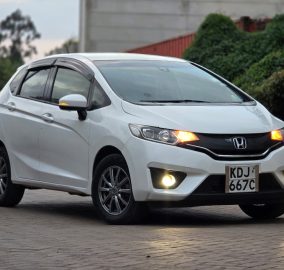 2015 Honda Fit New Shape (non-hybrid)