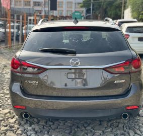 2016 Mazda Atenza Wagon 2.5 Skyactiv-G AWD
