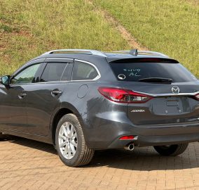 2016 Mazda Atenza Wagon 2.5 Skyactiv-G