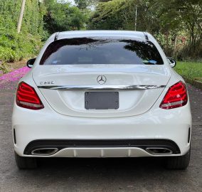 2016 Mercedes Benz C250 W205
