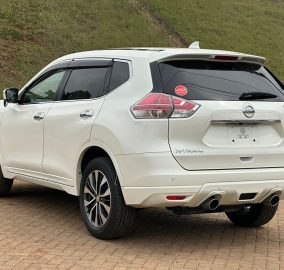 2016 Nissan Xtrail Mode Premier Autech