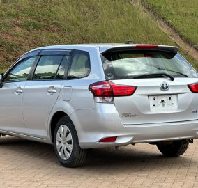2016 Toyota Fielder Hybrid 1.5L