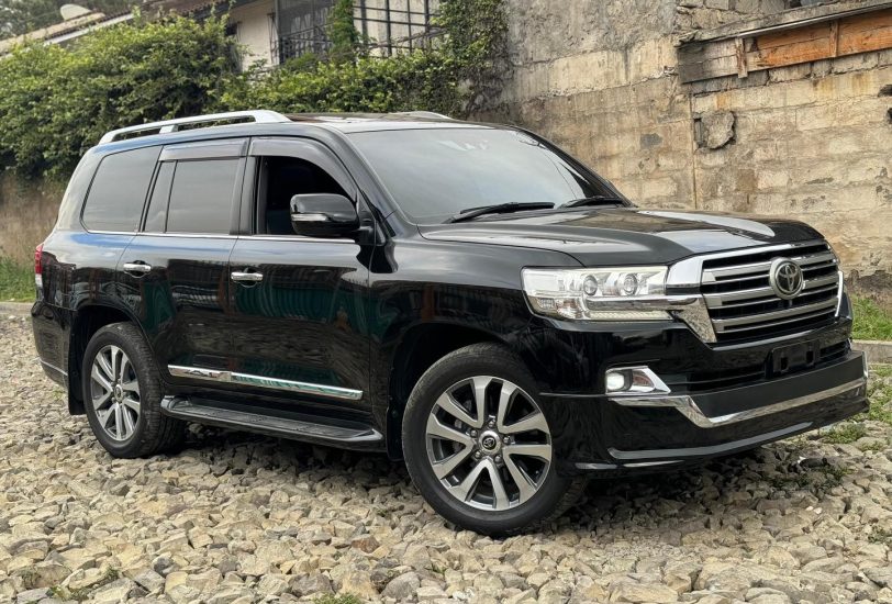 2016 Toyota Land Cruiser ZX 4.6L V8