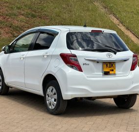 2016 Toyota Vitz 1.3L 2WD