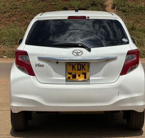 2016 Toyota Vitz 1.3L 2WD