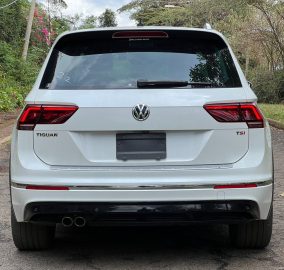 2017 Volkswagen Tiguan R-Line 1.4T