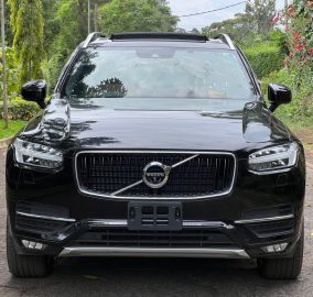 2017 Volvo XC90 T5 AWD