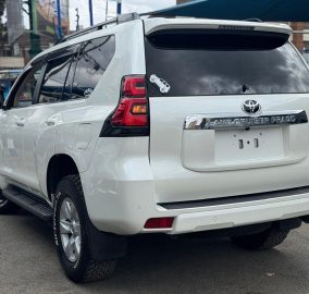2018 TOYOTA LANDCRUISER PRADO TXL