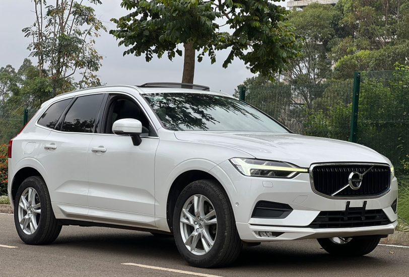 2018 Volvo XC60 D4 Momentum AWD