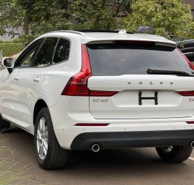 2018 Volvo XC60 D4 Momentum AWD