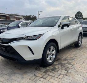 2020 Toyota Harrier 2.0L 2WD