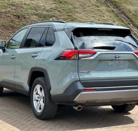 2021 Toyota RAV4 2.5 Hybrid