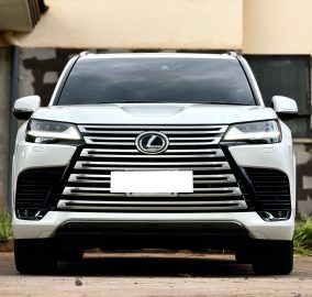 2022 Lexus LX 600 Luxury 3.5L V6