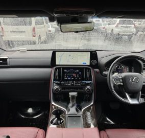 2023 Lexus LX 600 3.5L V6