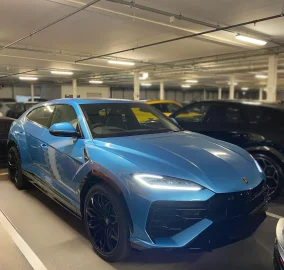 2025 Lamborghini Urus SE