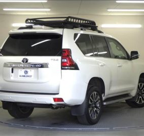 2023 Toyota Land Cruiser Prado TZ.G