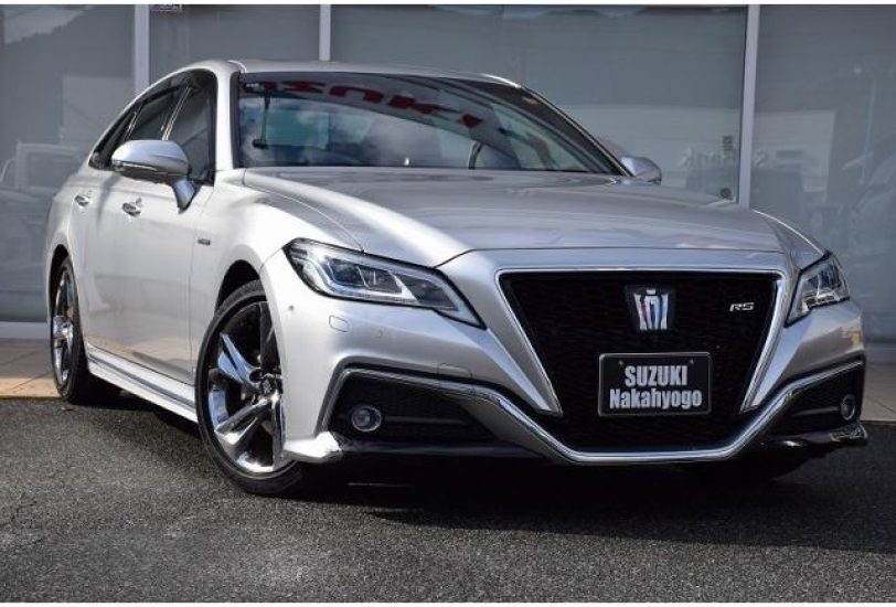 2019 Toyota Crown Hybrid RS