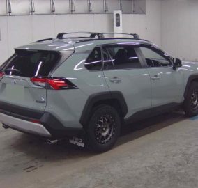 2020 Toyota RAV4 Adventure