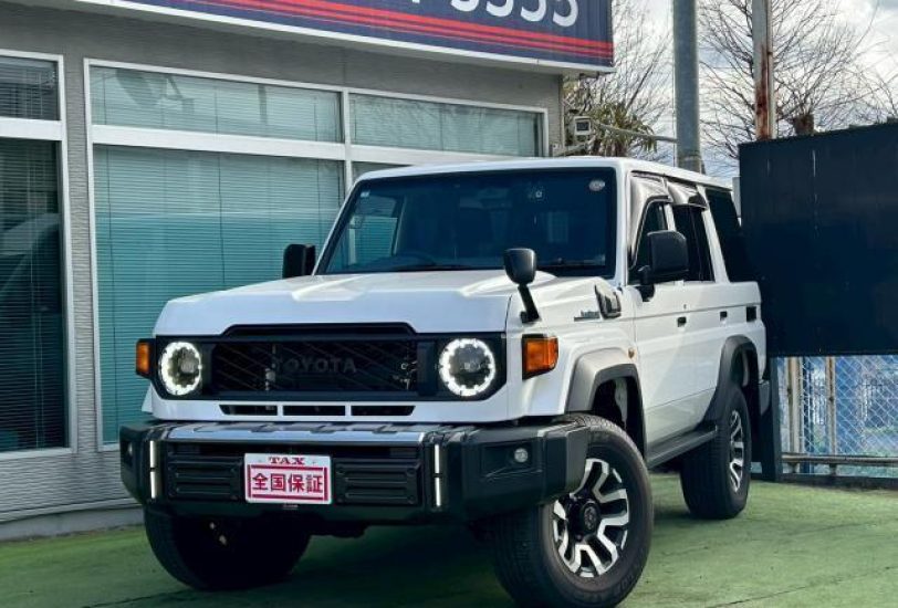 2024 Land Cruiser 70 Series AX GDJ76W