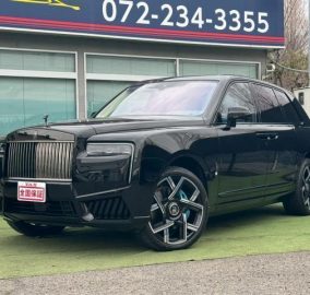 2025 Rolls-Royce Cullinan Series II Black Badge