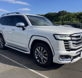 2023 Toyota Land Cruiser ZX 300 Series