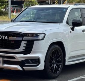 2023 Toyota Land Cruiser ZX 300 Series