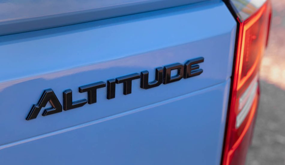 Toyota Land Cruiser Prado Altitude