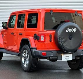 2020 Jeep Chrysler Wrangler Unlimited Sahara