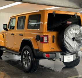 2021 Jeep Chrysler Wrangler Unlimited Overland Nacho