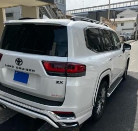 2023 Toyota Land Cruiser ZX 300 Series