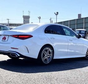 2022 Mercedes-Benz C220d