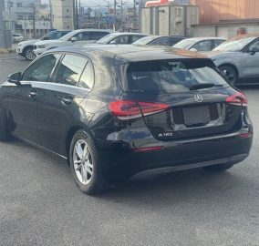 2019 Mercedes-Benz A180