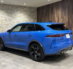 2021 Jaguar F-Pace SVR