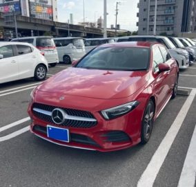 2019 Mercedes-Benz A180