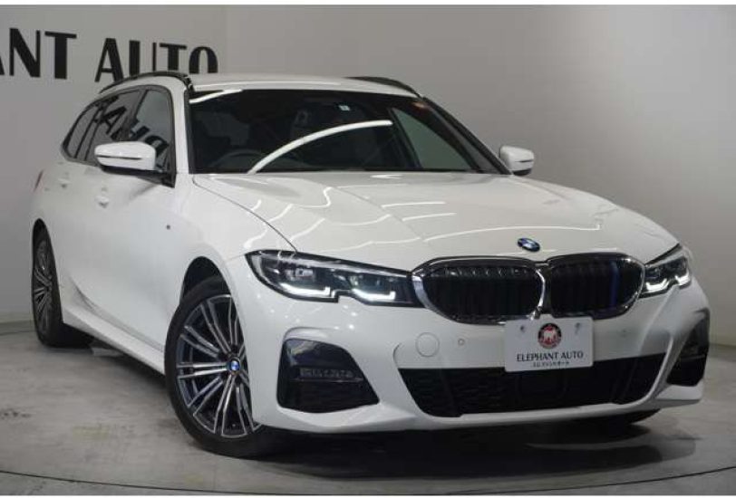 2020 BMW 320i M-Sport Touring
