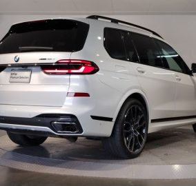 2024 BMW X7 xDrive40d