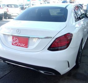 2020 Mercedes-Benz C180